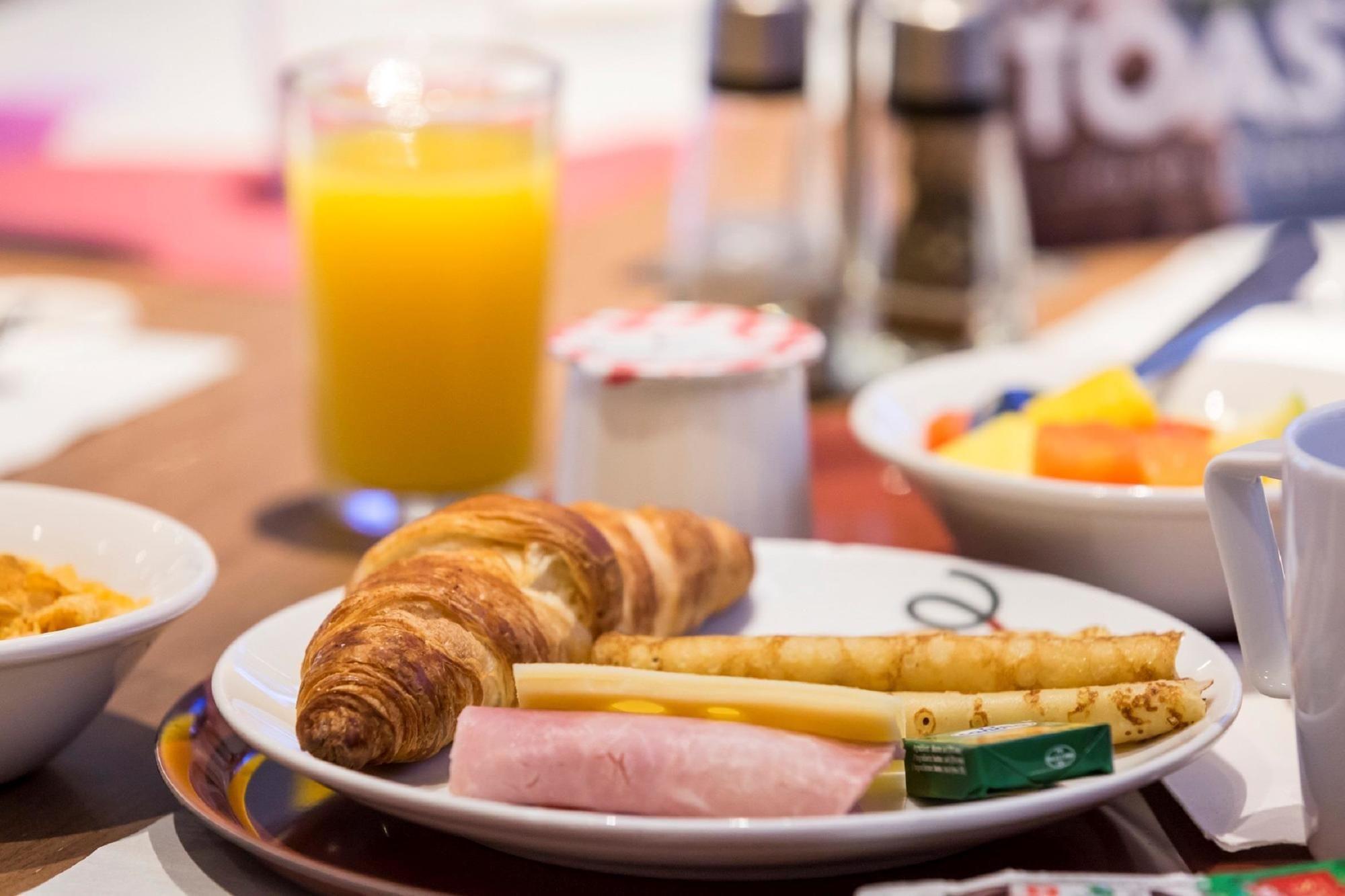 Ibis Clamart Paris Velizy Экстерьер фото