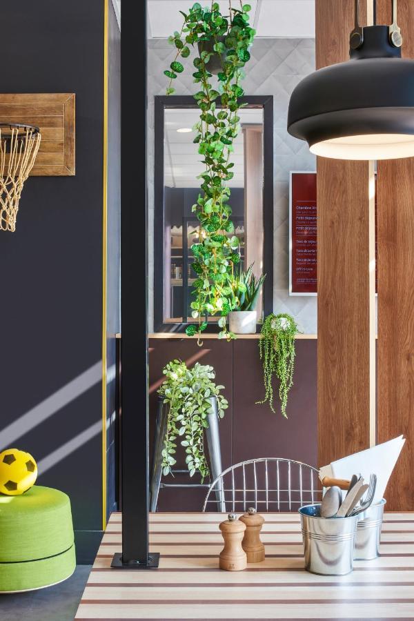 Ibis Clamart Paris Velizy Экстерьер фото