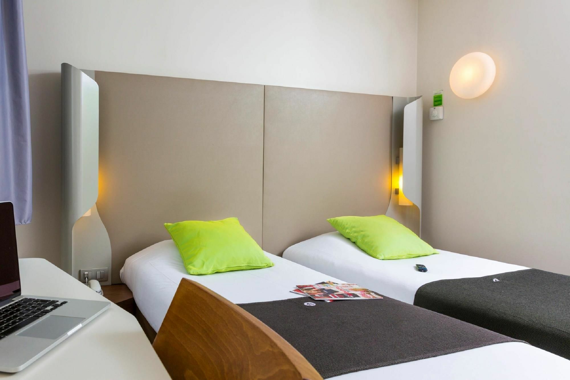 Ibis Clamart Paris Velizy Экстерьер фото